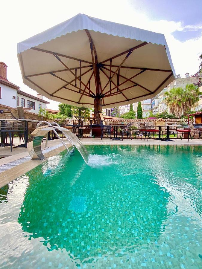 Necip Bey Konagi Lejlighed Antalya Eksteriør billede